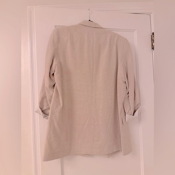 EUC - Zara Beige linen Blazer - size L - Picture 7 of 7